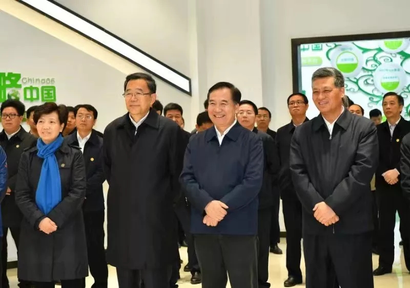 图片说明